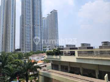 Apartemen Central Park Jual 2BR Central Park - Central Park, Jakarta Barat - #420344 - foto 5