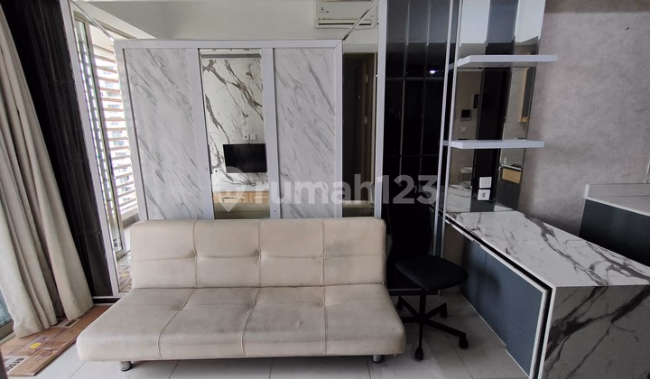 Apartemen Taman Anggrek Jual Studio - Taman Anggrek, Jakarta Barat - #626386