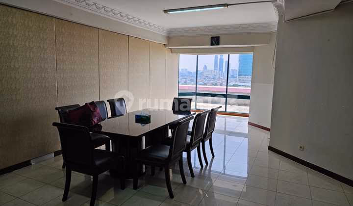 Apartemen Central Park Jual 1BR Central Park 146m² - Condominium yang terletak di C #872727