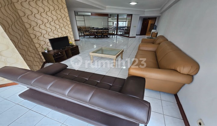 Apartemen Taman Anggrek Jual 1BR - Condominium 1 lantai di Taman #065697
