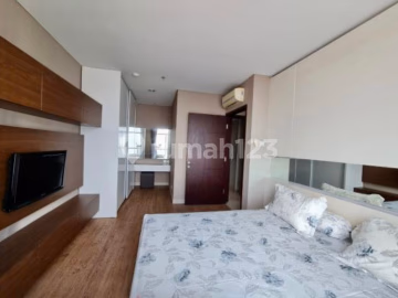 Apartemen Central Park Jual 1BR Central Park - Berlokasi di Central Park, Jak #781997 - foto 3