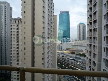 Apartemen Central Park Jual 4BR+ Central Park - Condominium 1 lantai di kawasa #304912 - foto 5