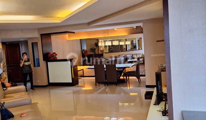 Apartemen Taman Anggrek Jual 4BR 146m² - Di Taman Anggrek, Jakarta Bara #696182