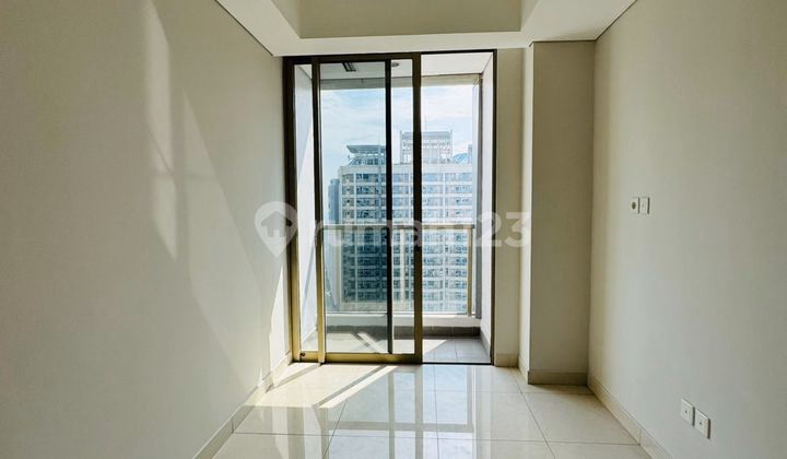 Apartemen Taman Anggrek Jual Studio 50m² - Berlokasi di Taman Anggrek, Ja #658448