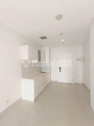 Apartemen Central Park Jual 1BR Central Park - Condominium yang terletak di C #999673 - foto 2
