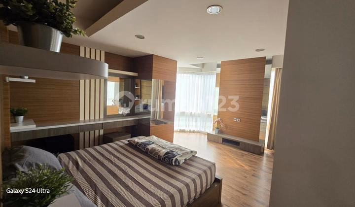 Apartemen Taman Anggrek Jual 1BR 146m² Lt.146 - Unit apartemen 1 lantai di Tam #462896