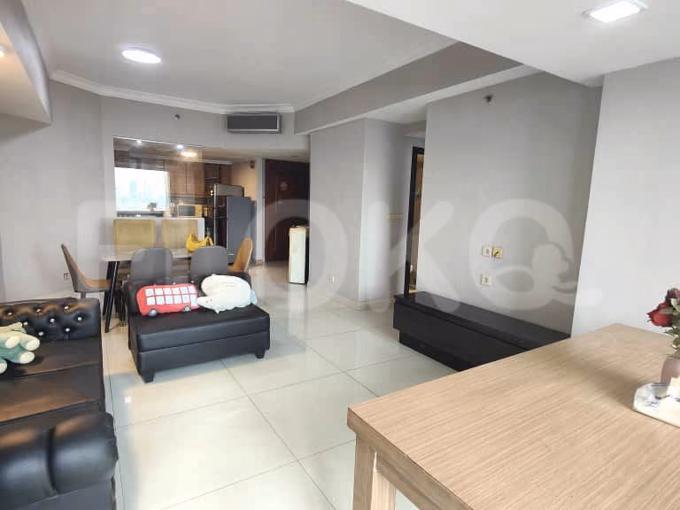 Madison Park vs Central Park Residences: Perbandingan Lengkap 2026
