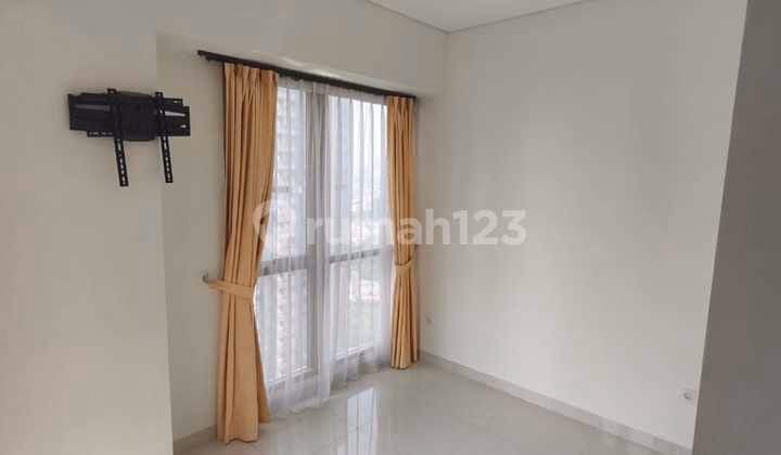 Apartemen Taman Anggrek Jual 2BR 50m² - Sale Best Price Taman Anggrek #593714