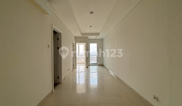 Apartemen Central Park Jual 1BR Central Park - Berlokasi di Central Park, Jak #577393