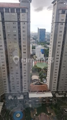 Apartemen Central Park Jual Studio Central Park - Berlokasi di Central Park, Jak #620299 - foto 3