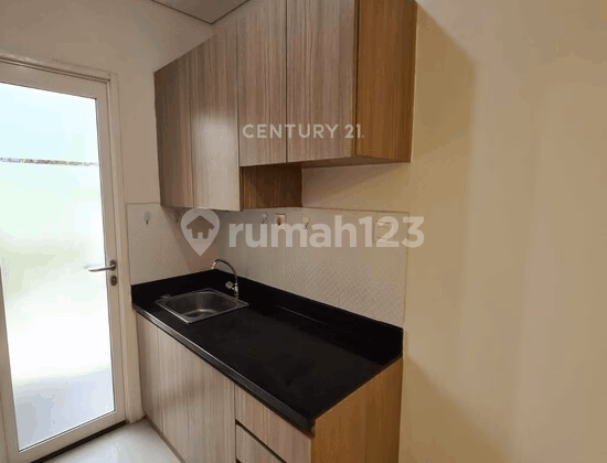 Apartemen Central Park Jual Studio Central Park - Condominium 1 lantai di Centra #678606