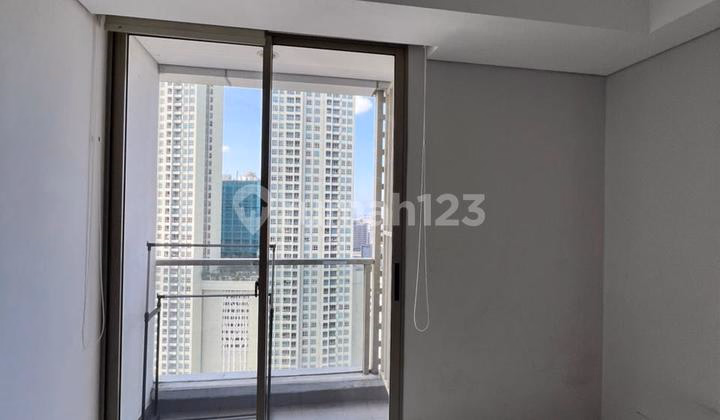 Apartemen Taman Anggrek Jual 1BR 26m² - Di Taman Anggrek, Jakarta Bara #646817