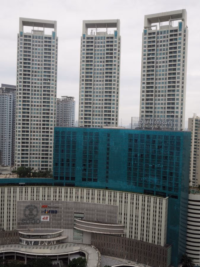 Akses MRT & LRT ke Central Park Jakarta: Panduan Rute & Estimasi Waktu