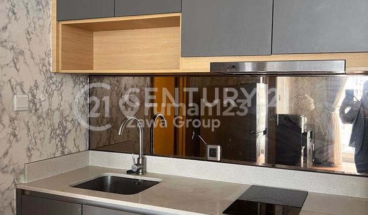 Apartemen Taman Anggrek Jual Studio 38m² - Condominium 1 lantai di Taman #564200