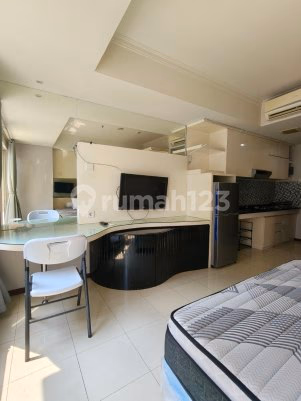 Apartemen Central Park Jual Studio Central Park - Unit apartemen 1 lantai di kaw #702324 - foto 4