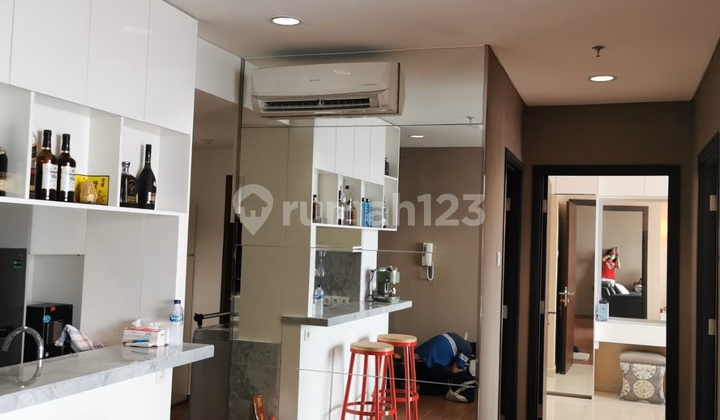 Apartemen Central Park Jual Studio Central Park 82m² - Apartemen 1 lantai di Central #334343
