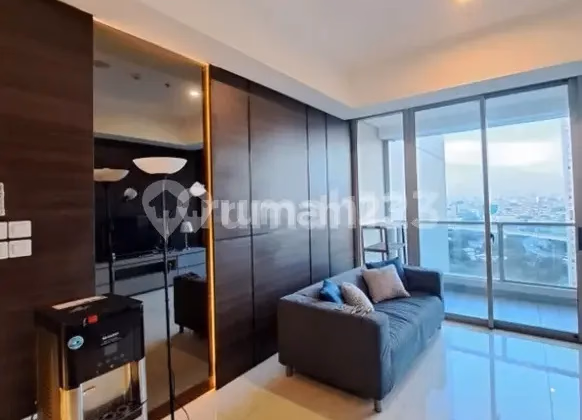 Apartemen Taman Anggrek Jual 3BR - Apartemen di Taman Anggrek.

T #554557