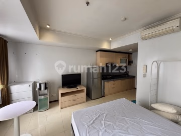 Apartemen Central Park Jual Studio Central Park - Di Central Park, Jakarta Barat #555786 - foto 2