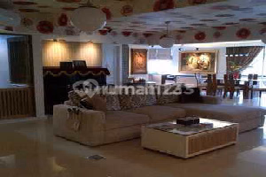 Apartemen Taman Anggrek Jual 4BR - Condominium 1 lantai di kawasa #536929