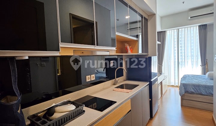 Apartemen Taman Anggrek Sewa Studio 26m² - Berlokasi di Taman Anggrek, Ja #675343