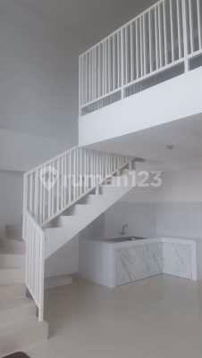 Apartemen Central Park Jual Studio Central Park - Condominium yang terletak di C #571390 - foto 4