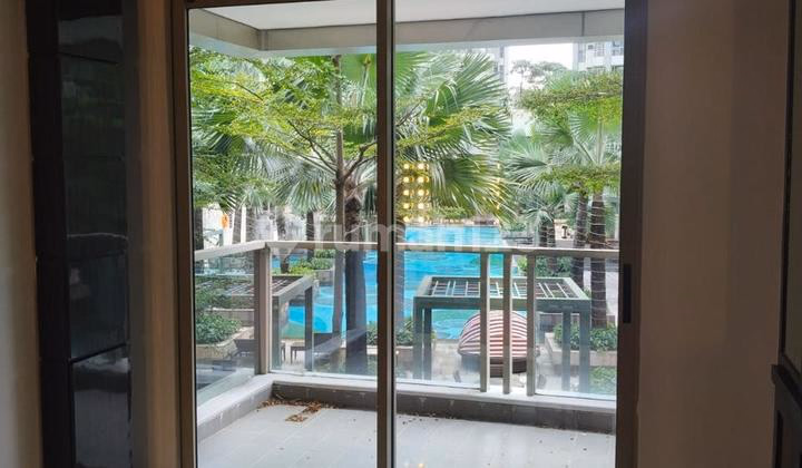 Apartemen Taman Anggrek Jual 1BR 143m² Lt.143 - Unit apartemen 1 lantai di kaw #627239