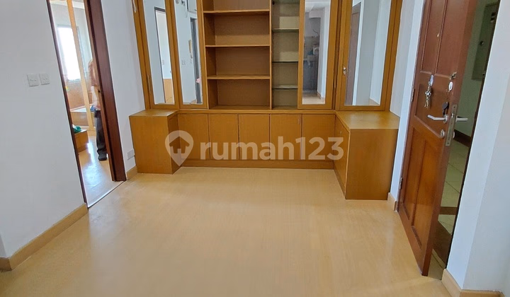 Apartemen Central Park Jual Studio Central Park - Central Park, Jakarta Barat - #689203