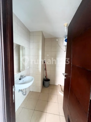 Apartemen Central Park Jual Studio Central Park - Unit apartemen 1 lantai di kaw #629631 - foto 4