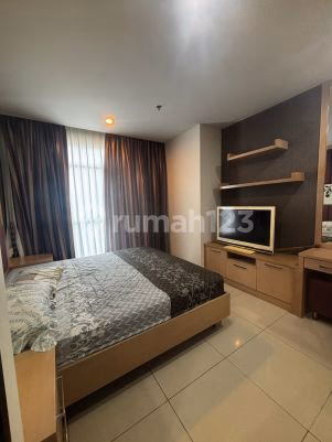 Apartemen Central Park Sewa Studio Central Park - Di Central Park, Jakarta Barat #661764 - foto 2