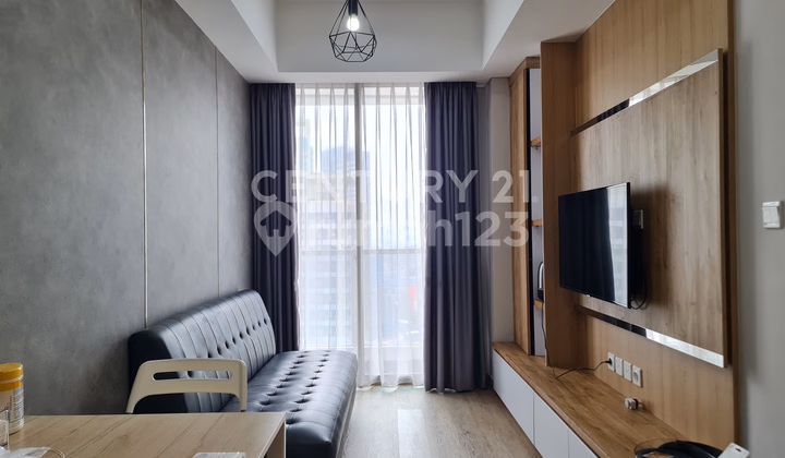 Apartemen Taman Anggrek Jual Studio 50m² - Condominium 26 lantai di Taman #274805