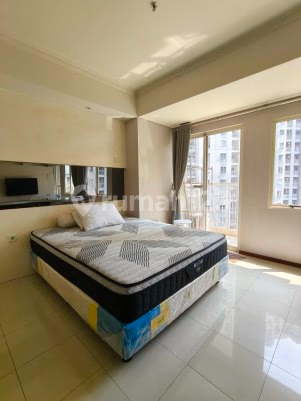 Apartemen Central Park Jual Studio Central Park - Unit apartemen 1 lantai di kaw #702324 - foto 2